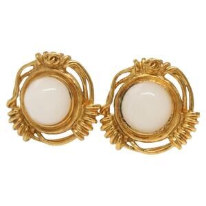 Chanel CC Earring